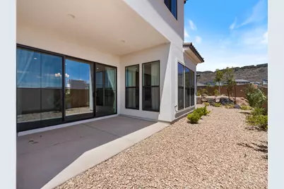 2292 E Arena Roja Dr, Washington, UT 84780 - Photo 43