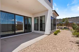 2292 E Arena Roja Dr, Washington, UT 84780 - Photo 43
