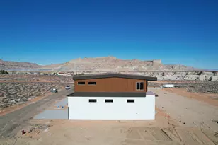 1326 E Lone Rock View, Big Water, UT 84741 - Photo 9