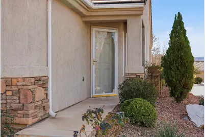 4358 S Laurel Green Dr, Saint George, UT 84790 - Photo 3