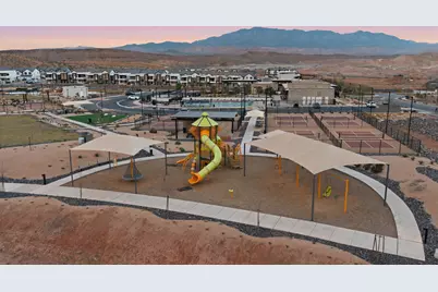 1365 S Pole Creek Ln, Washington, UT 84780 - Photo 19