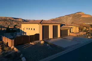 470 E Entrada Dr, Virgin, UT 84779 - Photo 3