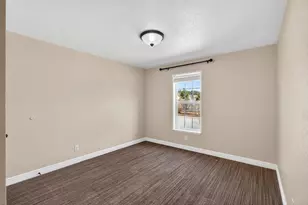 1363 N Rome Way, Apple Valley, UT 84737 - Photo 25