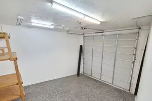 2056 E Middleton Dr, Saint George, UT 84770 - Photo 29