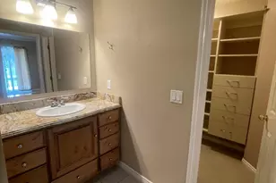 2056 E Middleton Dr, Saint George, UT 84770 - Photo 15