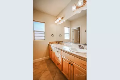 1515 E Wilcken Way, Washington, UT 84780 - Photo 13