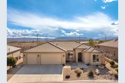1427 W Grapevine Dr, Saint George, UT 84790 - Photo 1