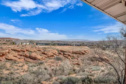 976 N Quail Ridge Dr, Washington, UT 84780 - Photo 33