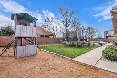 2551 Honeybee Cir, Washington, UT 84780 - Photo 7