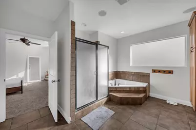 2551 Honeybee Cir, Washington, UT 84780 - Photo 37