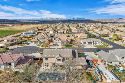 2551 Honeybee Cir, Washington, UT 84780 - Photo 13