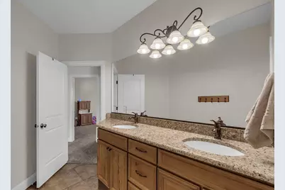 2551 Honeybee Cir, Washington, UT 84780 - Photo 41