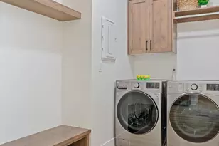 3222 S Hideaway Pl, Hurricane, UT 84737 - Photo 5