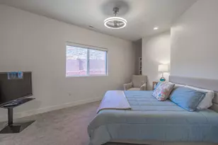 1297 W Lions Head Dr, Washington, UT 84780 - Photo 29