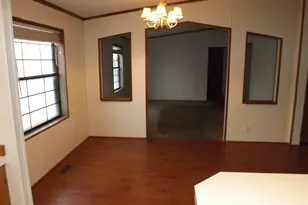 272 E Hidden View Dr, Sandy, UT 84070 - Photo 19