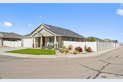 1946 W 4675 N, Cedar City, UT 84721 - Photo 43