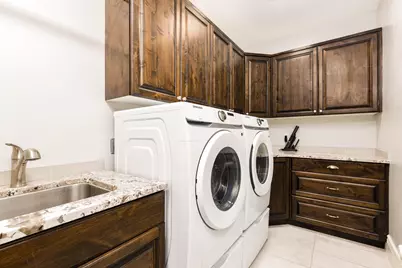 2383 E Segovia Dr, Saint George, UT 84790 - Photo 17