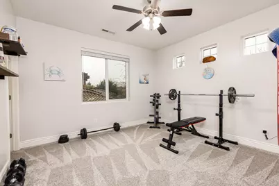 2383 E Segovia Dr, Saint George, UT 84790 - Photo 23