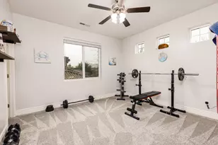 2383 E Segovia Dr, Saint George, UT 84790 - Photo 23