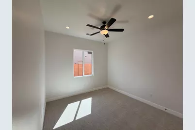 561 W 80 S, Ivins, UT 84738 - Photo 9