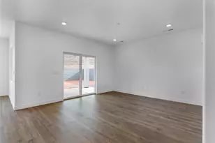 1923 S Cyclone Dr, Washington, UT 84780 - Photo 7