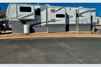 1150 W Red Hills Parkway, Washington, UT 84780 - Photo 3