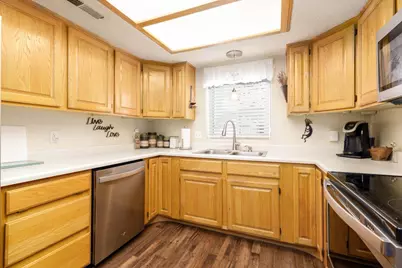 710 S Indian Hills Dr #20, Saint George, UT 84770 - Photo 9