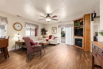 710 S Indian Hills Dr #20, Saint George, UT 84770 - Photo 7