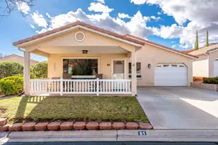 1050 W Red Hills Pkwy, Washington, UT 84780 - Photo 1