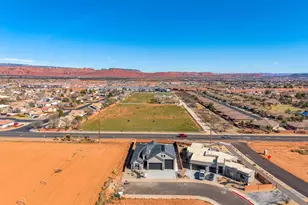 915 S 170 E, Ivins, UT 84738 - Photo 85