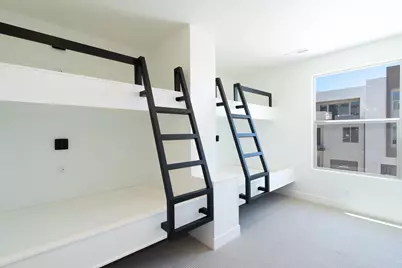 696 W High Tide Place #135, Saint George, UT 84790 - Photo 31