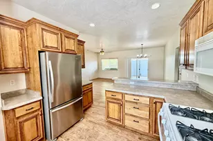 2050 N Canyon View Dr, Saint George, UT 84770 - Photo 11