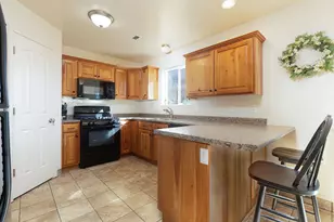 2856 N Clark Pkwy, Cedar City, UT 84721 - Photo 7