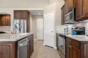 1356 W Country Club Dr, Saint George, UT 84790 - Photo 9