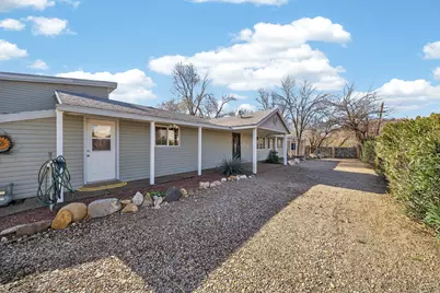 987 N State St, La Verkin, UT 84745 - Photo 29