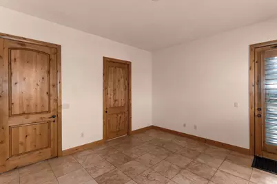 2464 E Granite Way, Saint George, UT 84790 - Photo 73