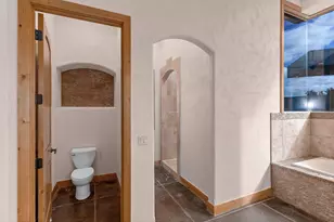 2464 E Granite Wy, Saint George, UT 84790 - Photo 33