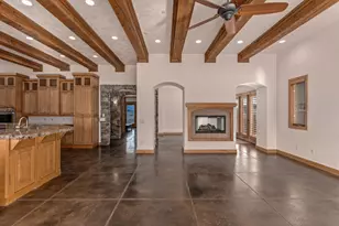 2464 E Granite Wy, Saint George, UT 84790 - Photo 51
