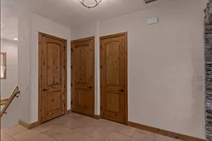 2464 E Granite Wy, Saint George, UT 84790 - Photo 59