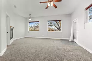 1128 N Main St, Hurricane, UT 84737 - Photo 11
