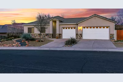 1128 N Main St, Hurricane, UT 84737 - Photo 3