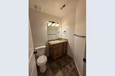 2801 E 450 N #205, Saint George, UT 84790 - Photo 19