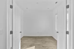 1924 S Cyclone Dr, Washington, UT 84780 - Photo 3