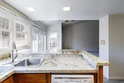 845 N Valley View Dr #201, Saint George, UT 84770 - Photo 13