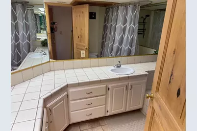 860 S Village Rd #Y-7, Saint George, UT 84770 - Photo 17