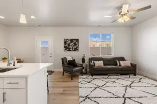 4118 S Baywood Dr, Washington, UT 84780 - Photo 7