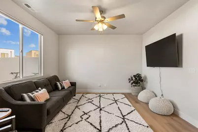 4118 S Baywood Dr, Washington, UT 84780 - Photo 9