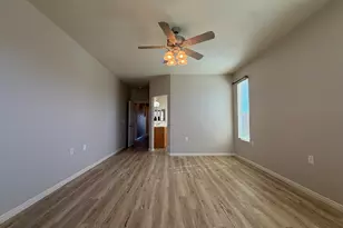 4694 S Tranquility Bay Dr, Saint George, UT 84790 - Photo 11