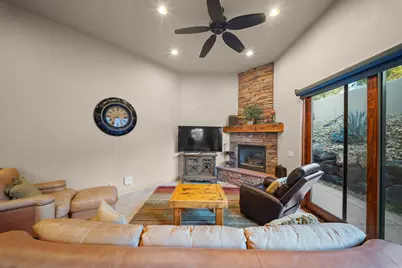 2090 Tuweap Dr #29, Saint George, UT 84770 - Photo 19