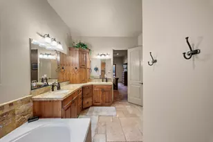 2090 Tuweap Dr, Saint George, UT 84770 - Photo 31